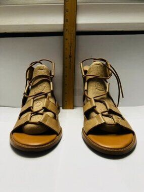 Report Womens Zahara Sandals Tan Gladiator Lace Up Boho Festival Chic Size 7.5